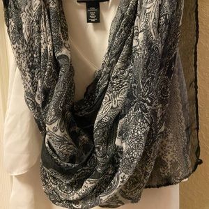 Paisley Print, Lightweight Scarf
